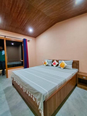 H .R. MOUNT VIEW HOMESTAY.